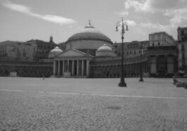 Piazza del plebiscito napoli